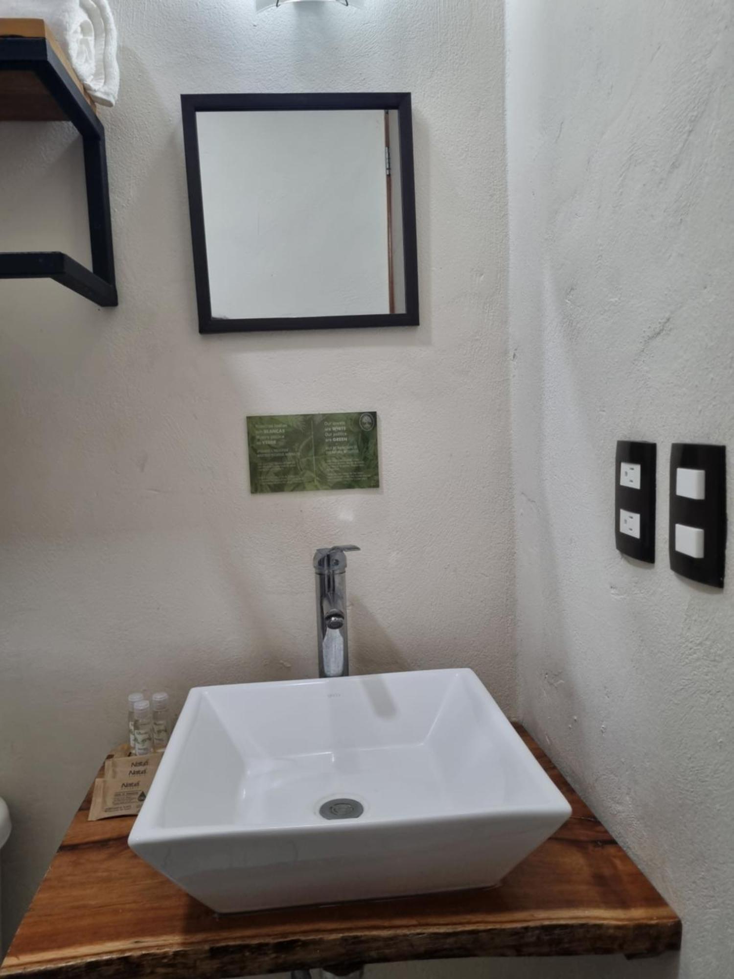 Hotel Brisas Bacalar Ngoại thất bức ảnh